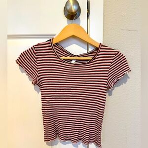 Love Charm | Soft, stretchy fine-ribbed tee| Sleeve Detail | XS
